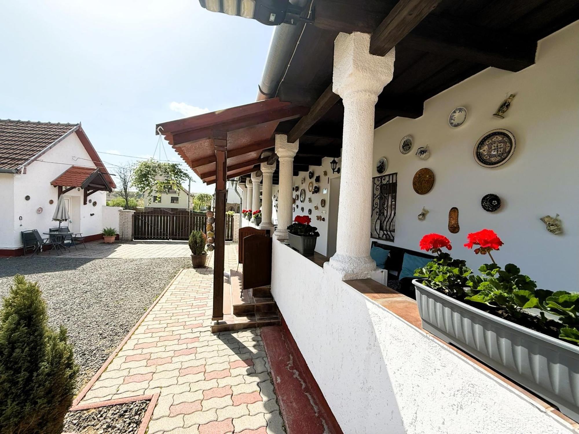 Harmony Vendeghaz Egerszalok Apartment Luaran gambar
